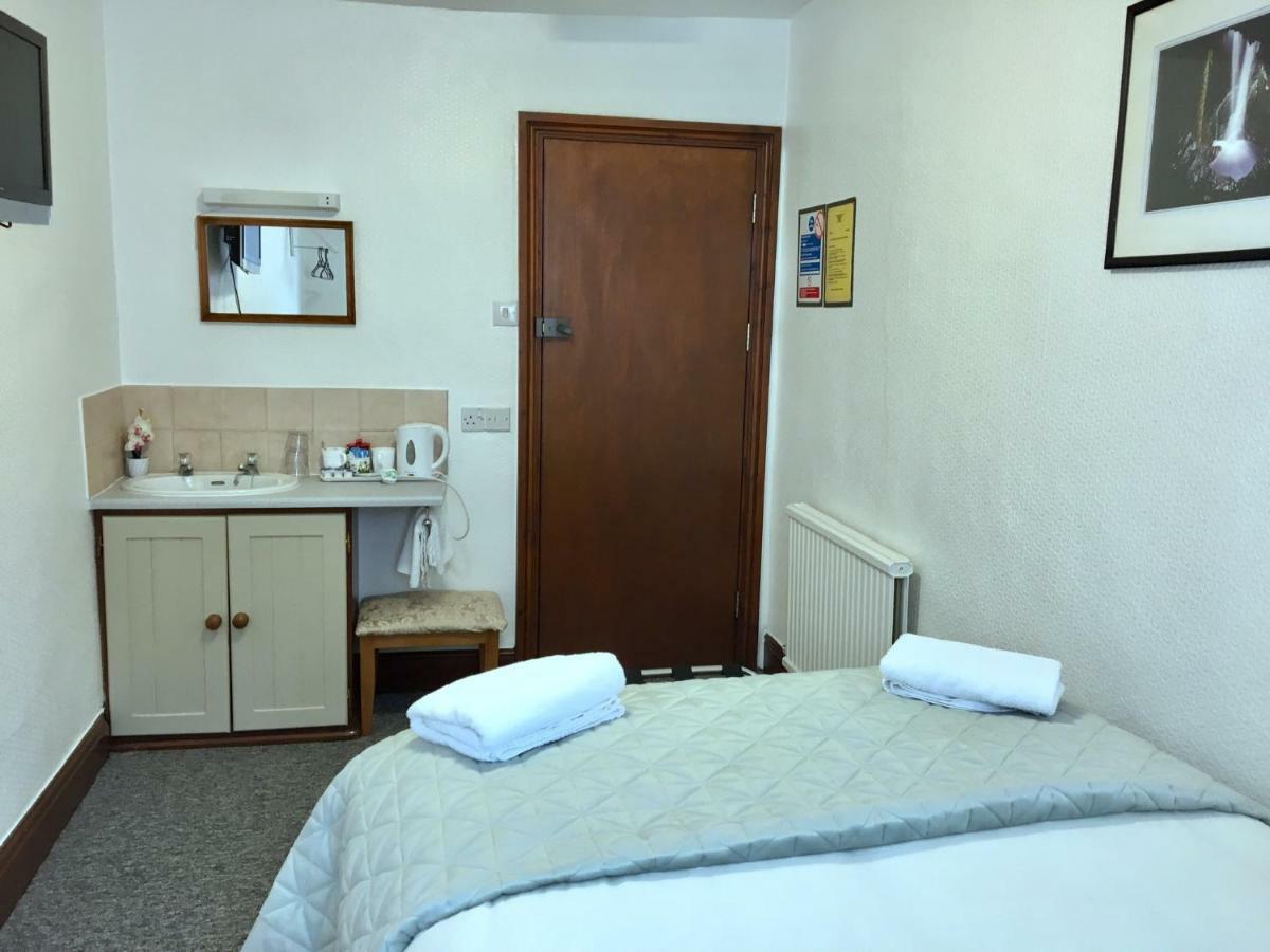 Sunnymead Guest House Αμπερίστγουιθ Εξωτερικό φωτογραφία