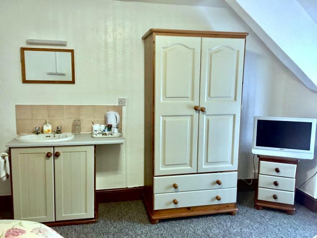 Sunnymead Guest House Αμπερίστγουιθ Δωμάτιο φωτογραφία